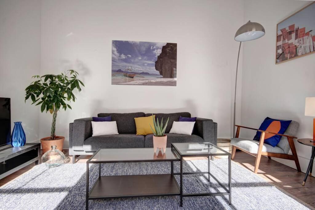 Unique Sao Bento Apartment Ideal For A Group Lisboa Exterior foto
